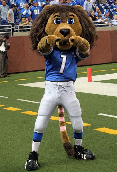 Detroit lions mascot - The Detroit Lions play Cleveland in 1961. ... William "Moon" Baker was the man behind one of the Detroit Lions' first two mascots. He spent 27 years in the role, until his son, Bill, took on ...